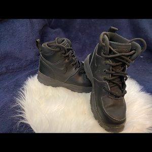 Nike Boots